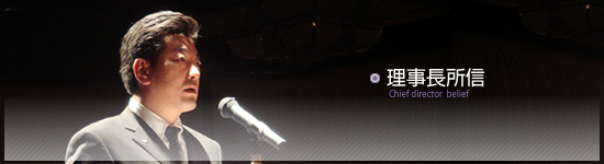 ���������M